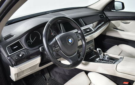 BMW 5 серия, 2011 год, 1 739 000 рублей, 9 фотография