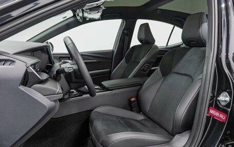 Toyota Camry, 2025 год, 4 449 000 рублей, 23 фотография