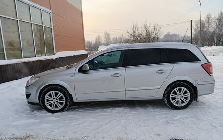 Opel Astra H, 2011 год, 650 000 рублей, 1 фотография