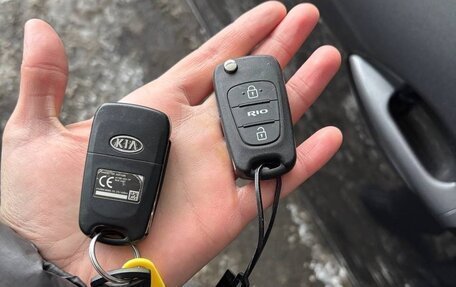 KIA Rio III рестайлинг, 2012 год, 830 000 рублей, 10 фотография