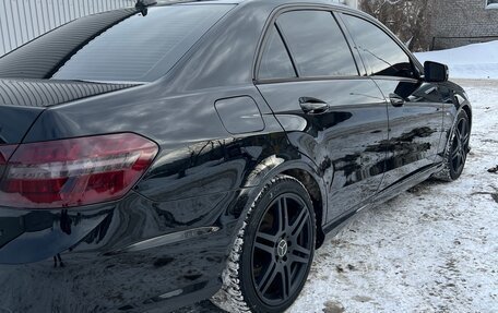 Mercedes-Benz E-Класс, 2010 год, 1 700 000 рублей, 3 фотография