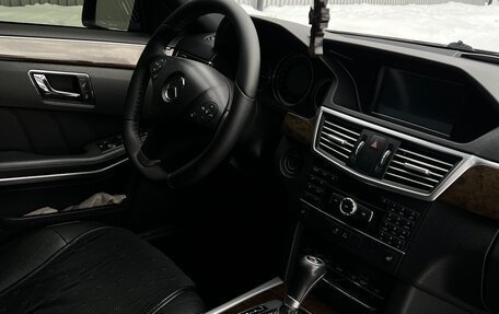 Mercedes-Benz E-Класс, 2010 год, 1 700 000 рублей, 20 фотография