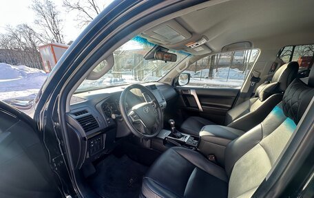 Toyota Land Cruiser Prado 150 рестайлинг 2, 2022 год, 6 200 000 рублей, 11 фотография