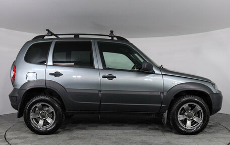 Chevrolet Niva I рестайлинг, 2020 год, 899 000 рублей, 4 фотография