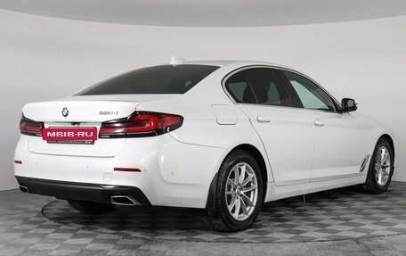 BMW 5 серия, 2021 год, 4 369 000 рублей, 2 фотография