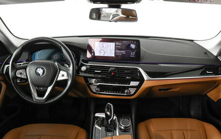 BMW 5 серия, 2021 год, 4 369 000 рублей, 11 фотография