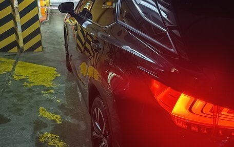 Lexus RX IV рестайлинг, 2020 год, 6 000 000 рублей, 35 фотография