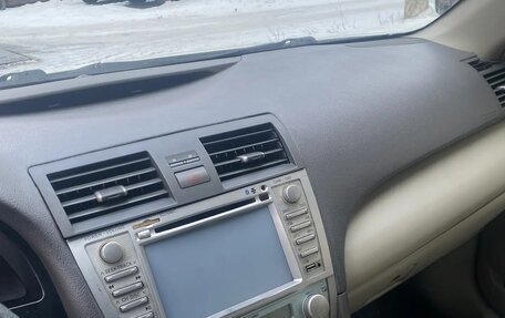 Toyota Camry, 2006 год, 1 150 000 рублей, 28 фотография