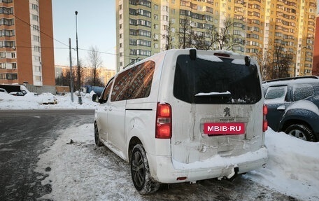 Peugeot Traveller I, 2020 год, 2 450 000 рублей, 3 фотография