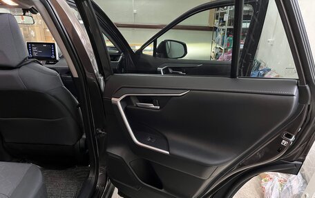 Toyota RAV4, 2020 год, 4 200 000 рублей, 5 фотография