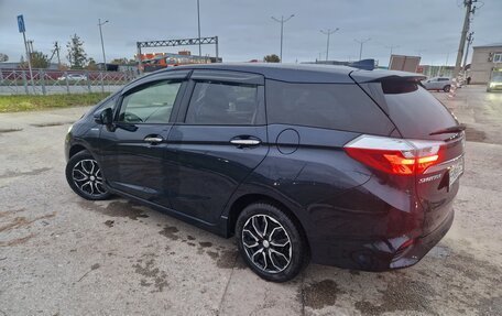 Honda Shuttle II, 2016 год, 1 270 000 рублей, 2 фотография