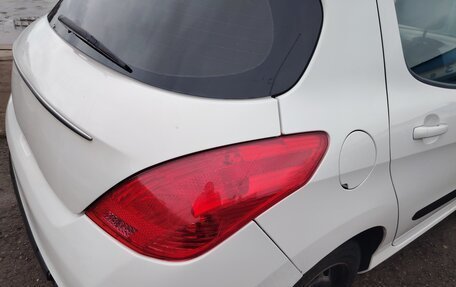 Peugeot 308 II, 2011 год, 590 000 рублей, 5 фотография