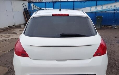 Peugeot 308 II, 2011 год, 590 000 рублей, 2 фотография