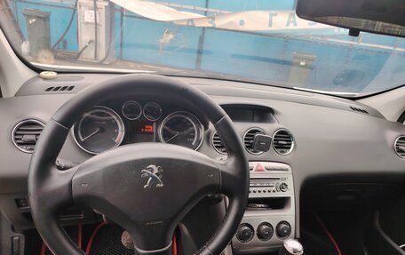 Peugeot 308 II, 2011 год, 590 000 рублей, 13 фотография