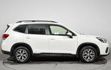 Subaru Forester, 2021 год, 2 390 000 рублей, 4 фотография