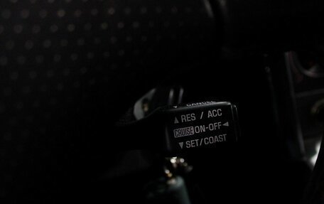 Toyota Matrix, 2004 год, 589 000 рублей, 12 фотография