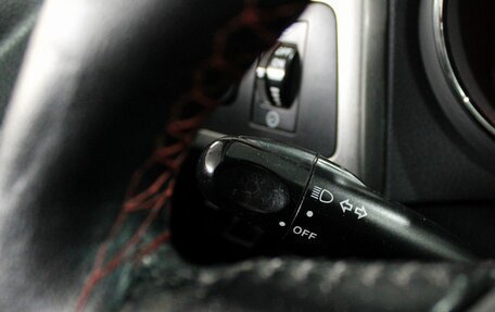 Toyota Matrix, 2004 год, 589 000 рублей, 11 фотография