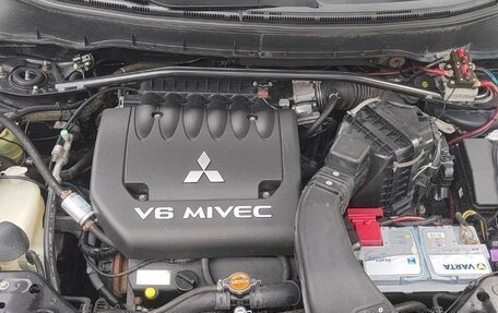 Mitsubishi Outlander III рестайлинг 3, 2007 год, 1 100 000 рублей, 20 фотография