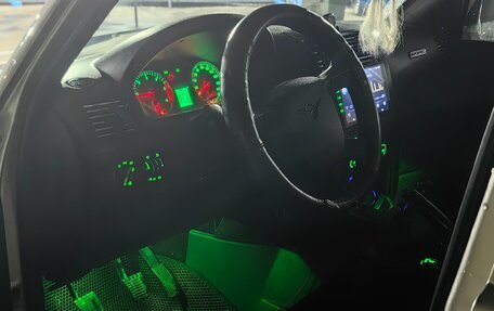 ЛуАЗ Patriot, 2015 год, 1 150 000 рублей, 6 фотография