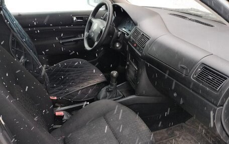 Volkswagen Golf IV, 2002 год, 210 000 рублей, 6 фотография