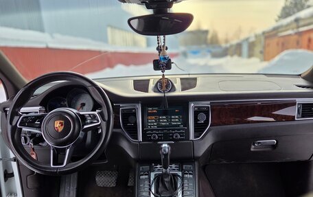 Porsche Macan I рестайлинг, 2014 год, 2 800 000 рублей, 21 фотография