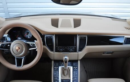 Porsche Macan I рестайлинг, 2015 год, 2 588 888 рублей, 10 фотография