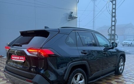 Toyota RAV4, 2020 год, 3 500 000 рублей, 6 фотография