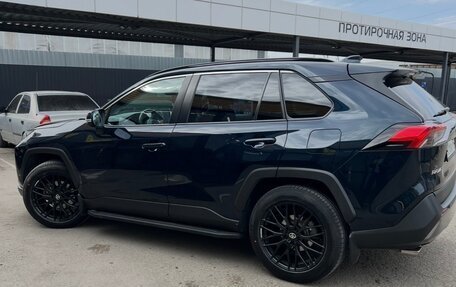 Toyota RAV4, 2020 год, 3 500 000 рублей, 15 фотография