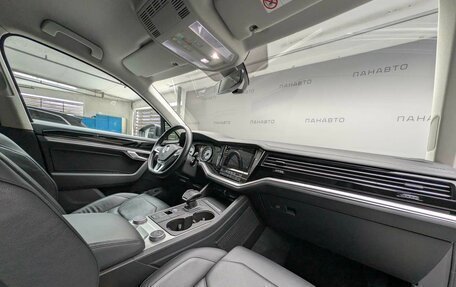 Volkswagen Touareg III, 2018 год, 5 097 000 рублей, 11 фотография