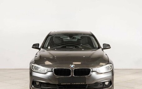 BMW 3 серия, 2018 год, 2 050 000 рублей, 2 фотография