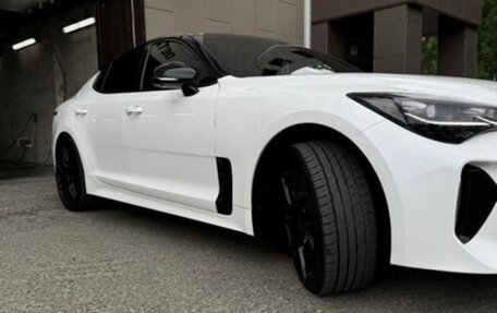 KIA Stinger I, 2019 год, 2 700 000 рублей, 3 фотография