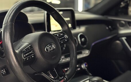 KIA Stinger I, 2019 год, 2 700 000 рублей, 9 фотография