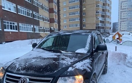 Volkswagen Touareg III, 2005 год, 800 000 рублей, 3 фотография
