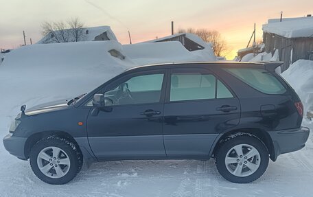 Toyota Harrier, 2000 год, 930 000 рублей, 3 фотография