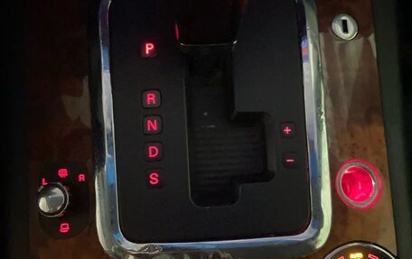 Volkswagen Touareg III, 2005 год, 800 000 рублей, 7 фотография