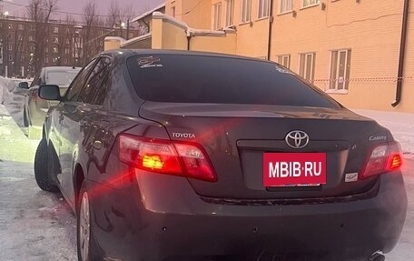 Toyota Camry, 2007 год, 999 999 рублей, 3 фотография