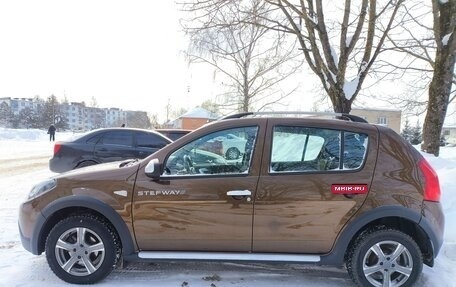 Renault Sandero I, 2014 год, 770 000 рублей, 2 фотография