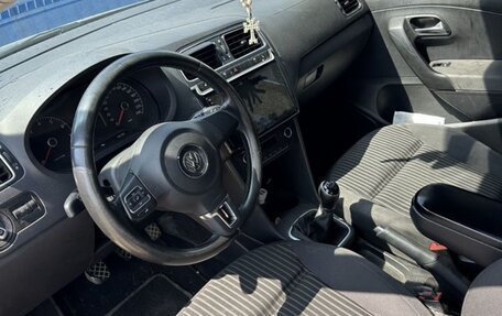 Volkswagen Polo VI (EU Market), 2012 год, 700 000 рублей, 8 фотография