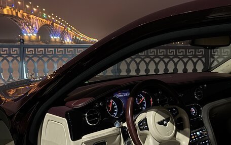 Bentley Mulsanne II, 2011 год, 11 000 000 рублей, 6 фотография