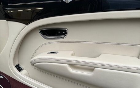 Bentley Mulsanne II, 2011 год, 11 000 000 рублей, 14 фотография