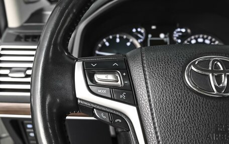 Toyota Land Cruiser Prado 150 рестайлинг 2, 2021 год, 6 640 000 рублей, 19 фотография