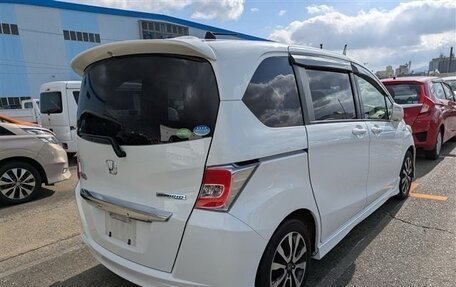 Honda Freed I, 2014 год, 1 300 000 рублей, 4 фотография