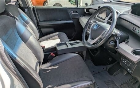 Honda Freed I, 2014 год, 1 300 000 рублей, 10 фотография