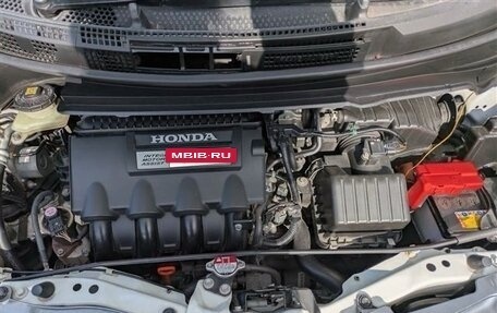 Honda Freed I, 2014 год, 1 300 000 рублей, 7 фотография