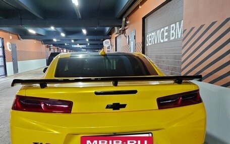 Chevrolet Camaro VI, 2017 год, 8 700 000 рублей, 3 фотография