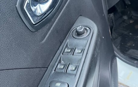 Renault Kaptur I рестайлинг, 2018 год, 969 000 рублей, 13 фотография