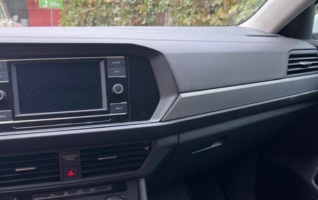 Volkswagen Jetta VII, 2021 год, 1 600 000 рублей, 6 фотография