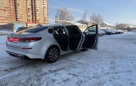 KIA Optima IV, 2019 год, 2 400 000 рублей, 5 фотография