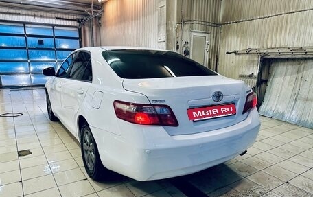 Toyota Camry, 2010 год, 937 000 рублей, 4 фотография