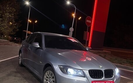 BMW 3 серия, 2009 год, 1 050 000 рублей, 14 фотография